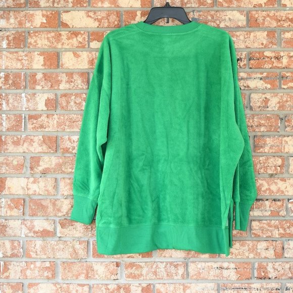 CROWN & Ivy Green Top - Picture 3 of 5